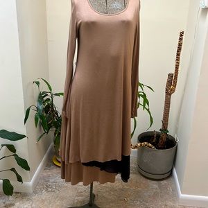 Kenzie midi length dress. Camel color and black.